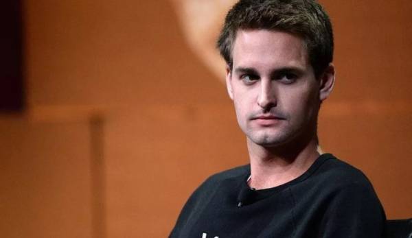 رغم شبابه.. فهو من أصحاب الرواتب الأعلى في العالم، تعرَّف عليه!