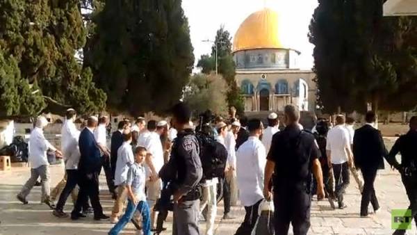 اقتحامات جماعية للمسجد الأقصى من قبل المستوطنين