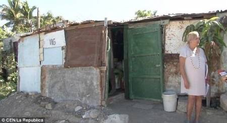 حامل عمرها 70 عاما تحطم الرقم القياسي