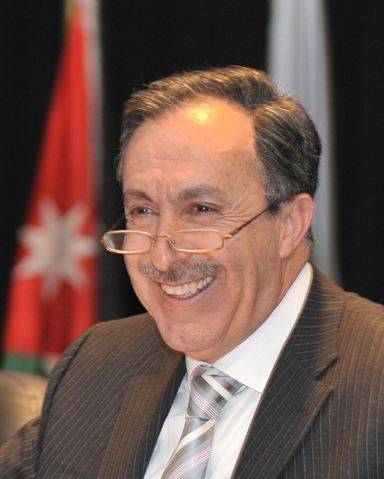 عبد الكريم الكباريتي يحث على تغيير المسار بدلاً من عصف الغبار