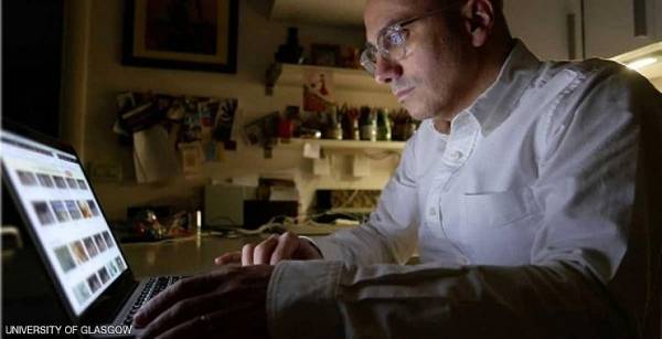 دراسة مرعبة وحل متاح للجالسين طويلا أمام الشاشات