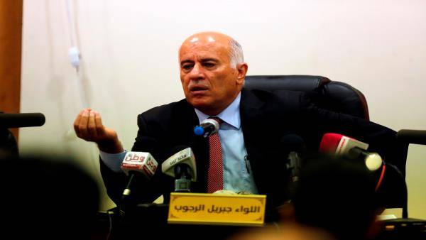 الرجوب: الرئيس الفلسطيني سيخرج من المستشفى خلال 48 ساعة