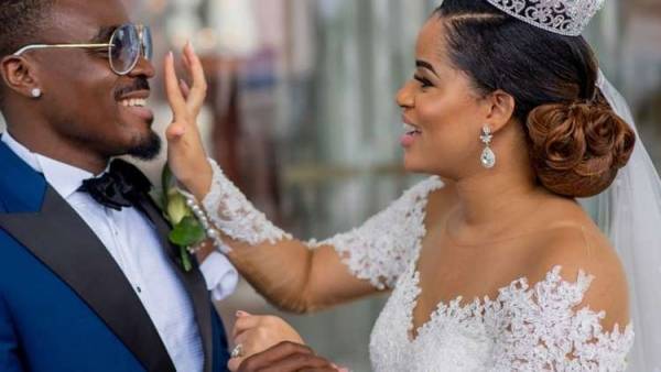 طلق ملكة جمال 2013 وعقد قرانه على ملكة 2014!