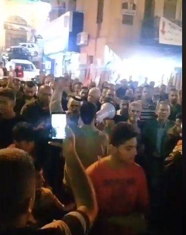 بالصور : مسيرة في السلط ضد قانون الضريبة