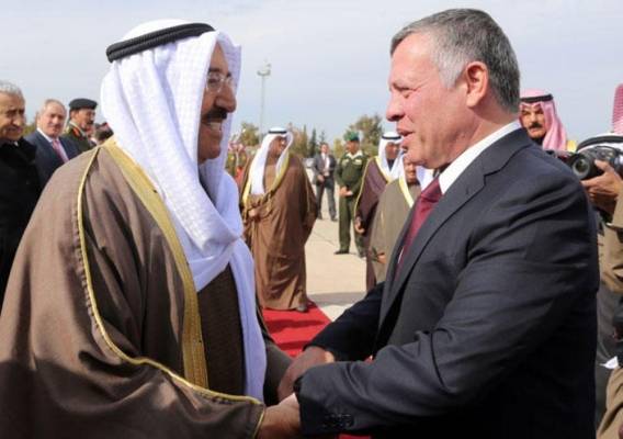 أمير الكويت يؤكد وقوف بلاده مع الأردن ومساندته في الظروف الحالية