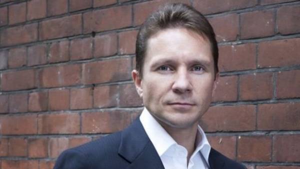 طردوه من المدرسة فأصبح مليونيرا