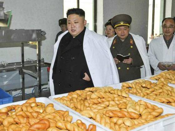 طعام زعيم كوريا الشمالية يسبقه إلى سنغافورة عبر طائرة شحن