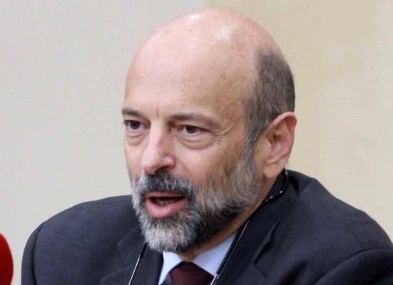 دلالات تعيين نجل المناضل منيف الرزاز رئيساً للوزراء ؟… شغف في انتظار «ولادة الطاقم»