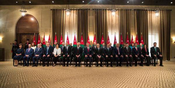 كيف كانت ردود أفعال الأردنيين على حكومة الرزاز ؟؟