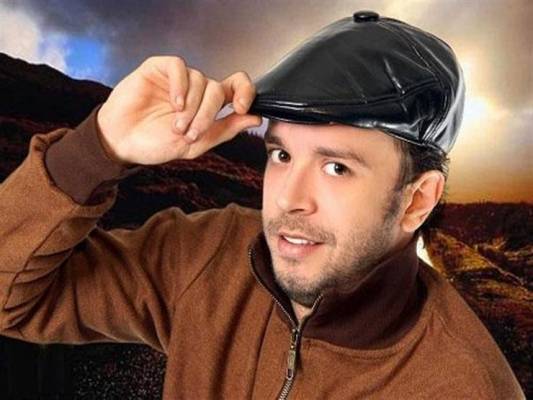 وفاة فنان مصري عقب هزيمة منتخب بلاده لكرة القدم