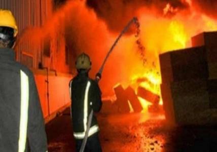 اندلاع حريق بمحل ألبسة في الوحدات شرق العاصمة عمان