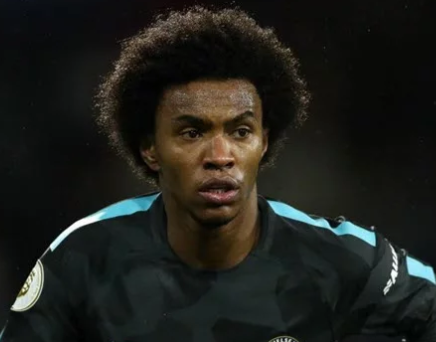 مانشستر يونايتد يقدم عرضاً مغرياً لضم ويليان نجم تشيلسي