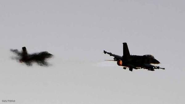 إسرائيل تقصف 25 هدفا بغزة