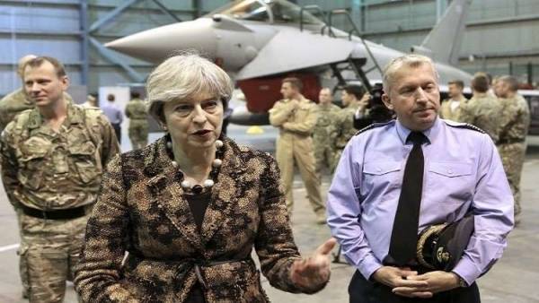 ماي تثير حفيظة وزارة دفاعها بعد تشكيكها بقدرات بلادها العسكرية