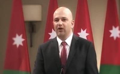 الوزير الغرايبة: العمل جار على حجب لعبة الحوت الأزرق