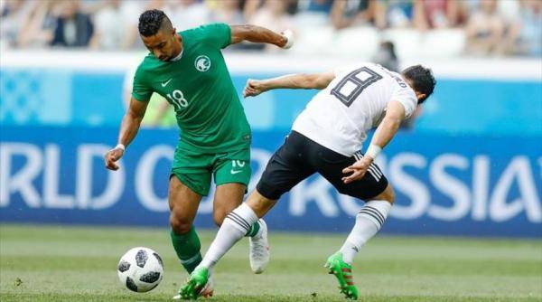 وفاة محلل رياضي مصري إثر هدف سعودي قاتل بمرمى الفراعنة