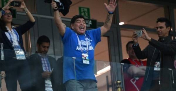 رقصة مارادونا وهدف روخو يشعلان منصات التواصل الاجتماعي