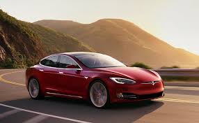 سيارة تسلا المستقبلية بنكهة كافيار الروسية