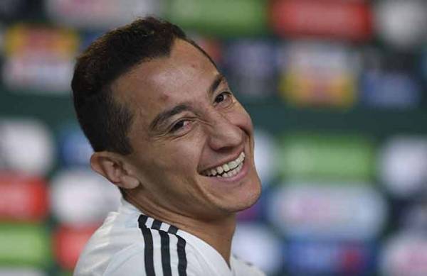 قائد المكسيك يدق طبول الحرب مع البرازيل بالاستهزاء من نيمار