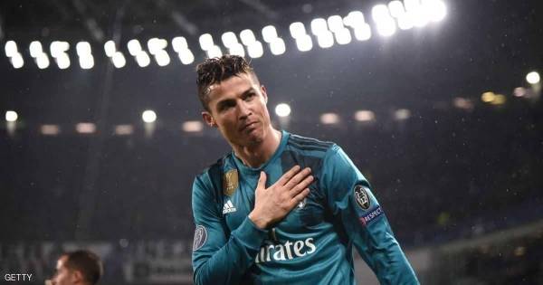 سبب رومانسي يقرب رونالدو من وجهته الجديدة