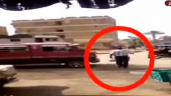 سائق مصري يوقف القطار لشراء “ساندوتش فول”..”فيديو”