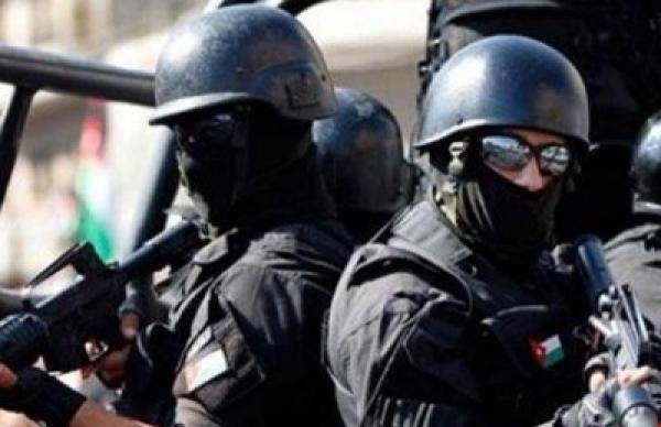 كشف ملابسات مقتل مواطن في الكرك والقبض على الفاعل