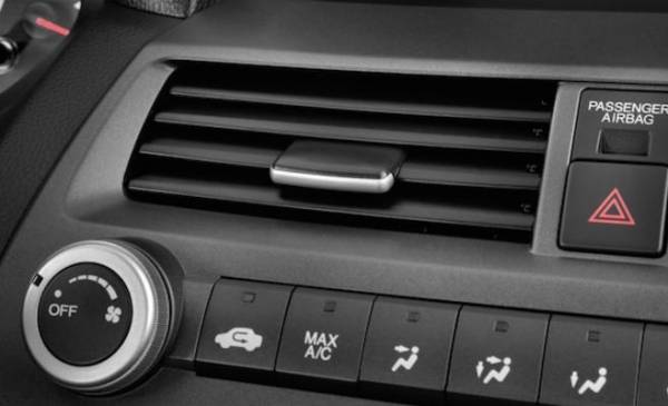 4 خطوات تساعد مكيف السيارة على سرعة التبريد