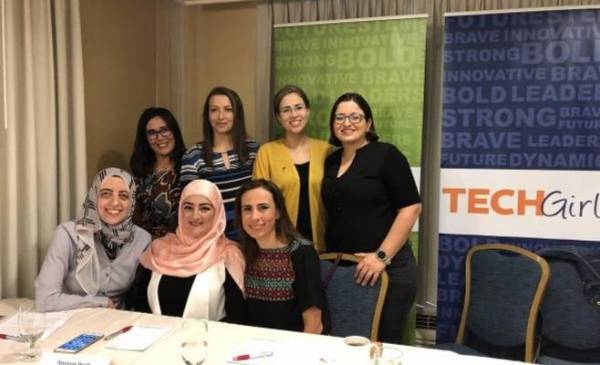 4 أردنيات يشاركن ببرنامج فتيات التكنولوجيا بأميركا