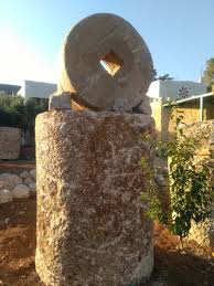 الأمن يضبط قطعا أثرية بمزرعة في جرش