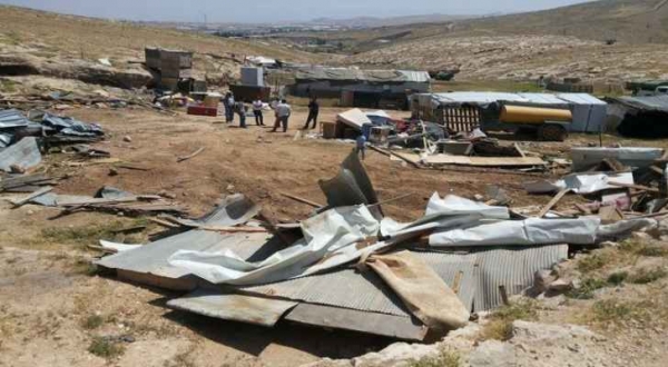 الاتحاد الأوروبي يحذر الاحتلال من عواقب تنفيذ هدم الخان الأحمر