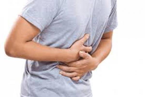 تسمم شاب إثر تناوله مادة كيميائية بالزرقاء