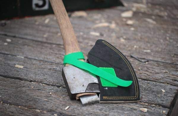 زوجة تنهي حياة زوجها بالفأس وتستخدم جثته بزراعة الكوسا