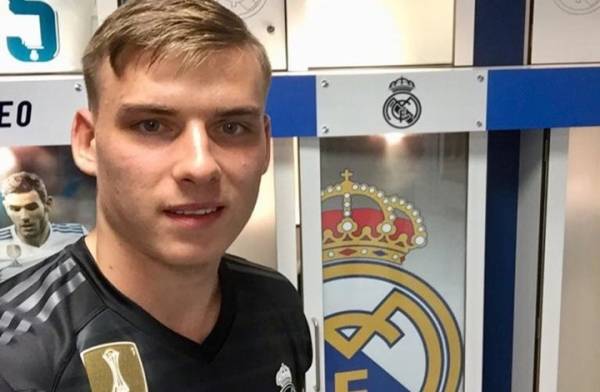 عمرة 19 عام ...ريال مدريد يقدم حارسه الجديد لوسائل الإعلام