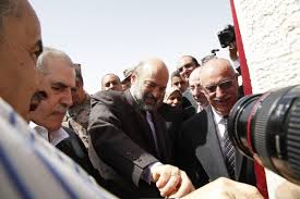 الرزاز يضع حجر الأساس لمستشفى معان العسكري