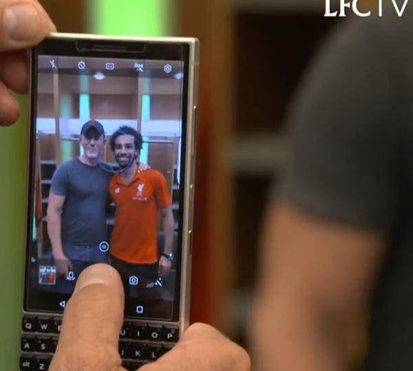 محمد صلاح يقابل جيمس بوند في الولايات المتحدة