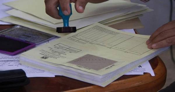 الانتهاء من تصحيح أوراق التوجيهي خلال يومين