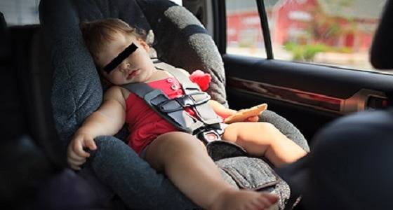 مصرع طفل رضيع بعد ما نسيته والدته في السيارة!