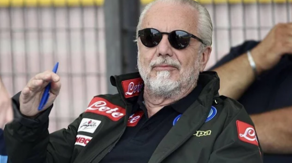 دي لورينتس رئيس نابولي يستولى على نادي باري