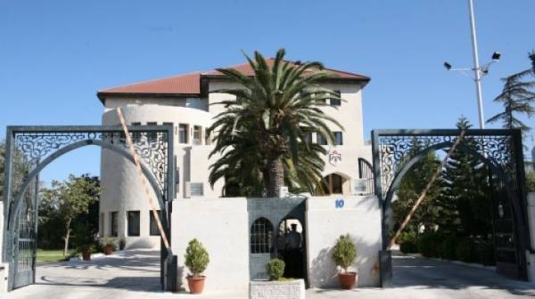 احالات الى التقاعد وانهاء خدمات (اسماء)