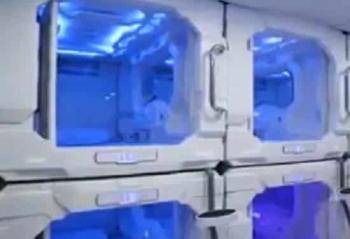 شاهد: “كبسولة الحاج الفندقية” .. ابتكار يُستخدم لأول مرة في حج هذا العام