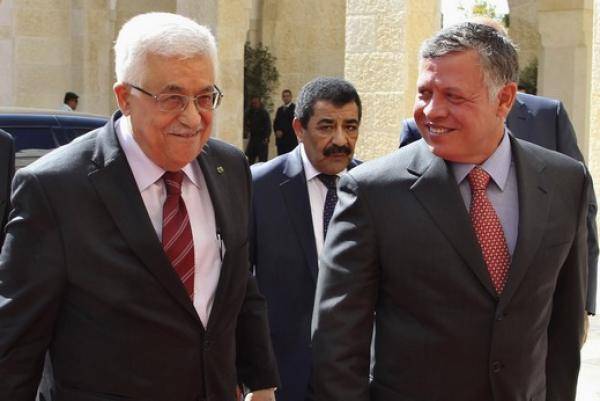 عباس يصل عمّان ويلتقي الملك الاربعاء