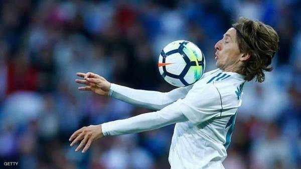 الأسرة و3 ملايين وأشياء أخرى.. لماذا سيبقى موريتش مدريديا؟