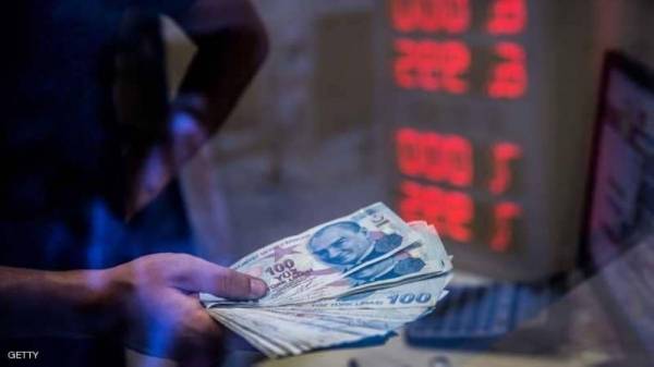 زلزال الليرة التركية يضرب اليورو..