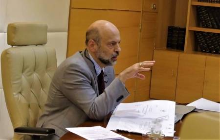 شراء الخدمات .. تنقيع ام ترقيع اصحاب السعادة نموذجاً!!