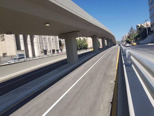 فتح النفق السفلي لمشروع تقاطع الصحافة أمام حركة السير