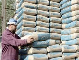 الصناعة والتجارة: لن نسمح باختلالات سعرية بسوق الإسمنت