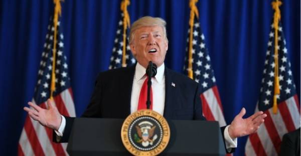 الولايات المتحدة: 12 مديرا سابقا للسي آي إيه يشنون حربا على ترامب بسبب برينان