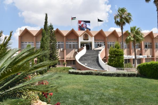 تشكيلات ادارية في اليرموك ..3 نواب للرئيس و17 عميد  اسماء