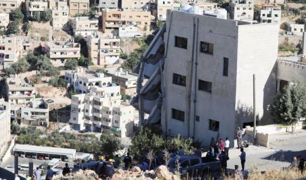 أنباء عن “غموض” هوية جثتين لعنصرين قتلا في عملية “السلط” الإرهابية في الاردن