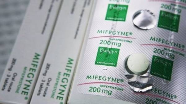 لأول مرة، نساء إنجلترا يتناولن حبوب الإجهاض في المنزل بنهاية 2018